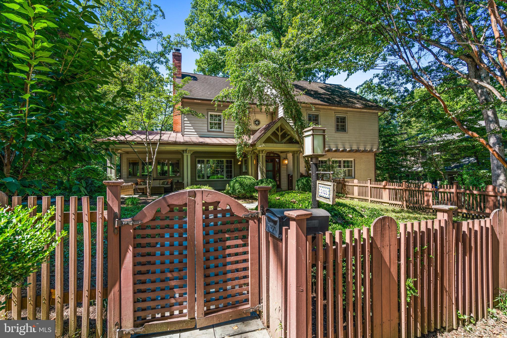 GLEN ECHO HEIGHTS - Residential