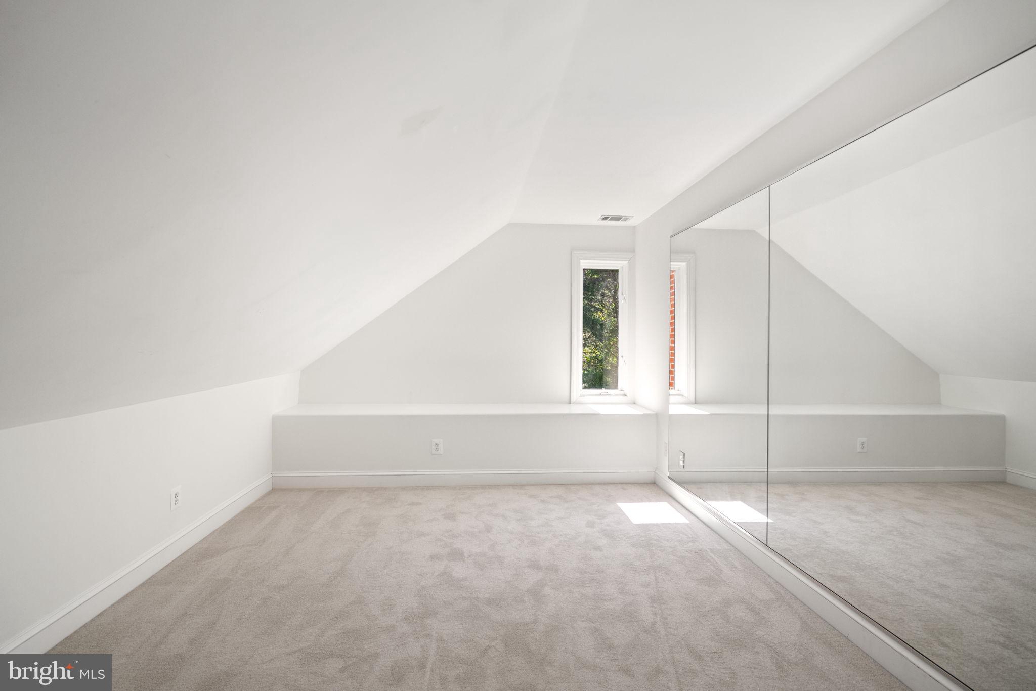 GLEN ECHO HEIGHTS - Residential