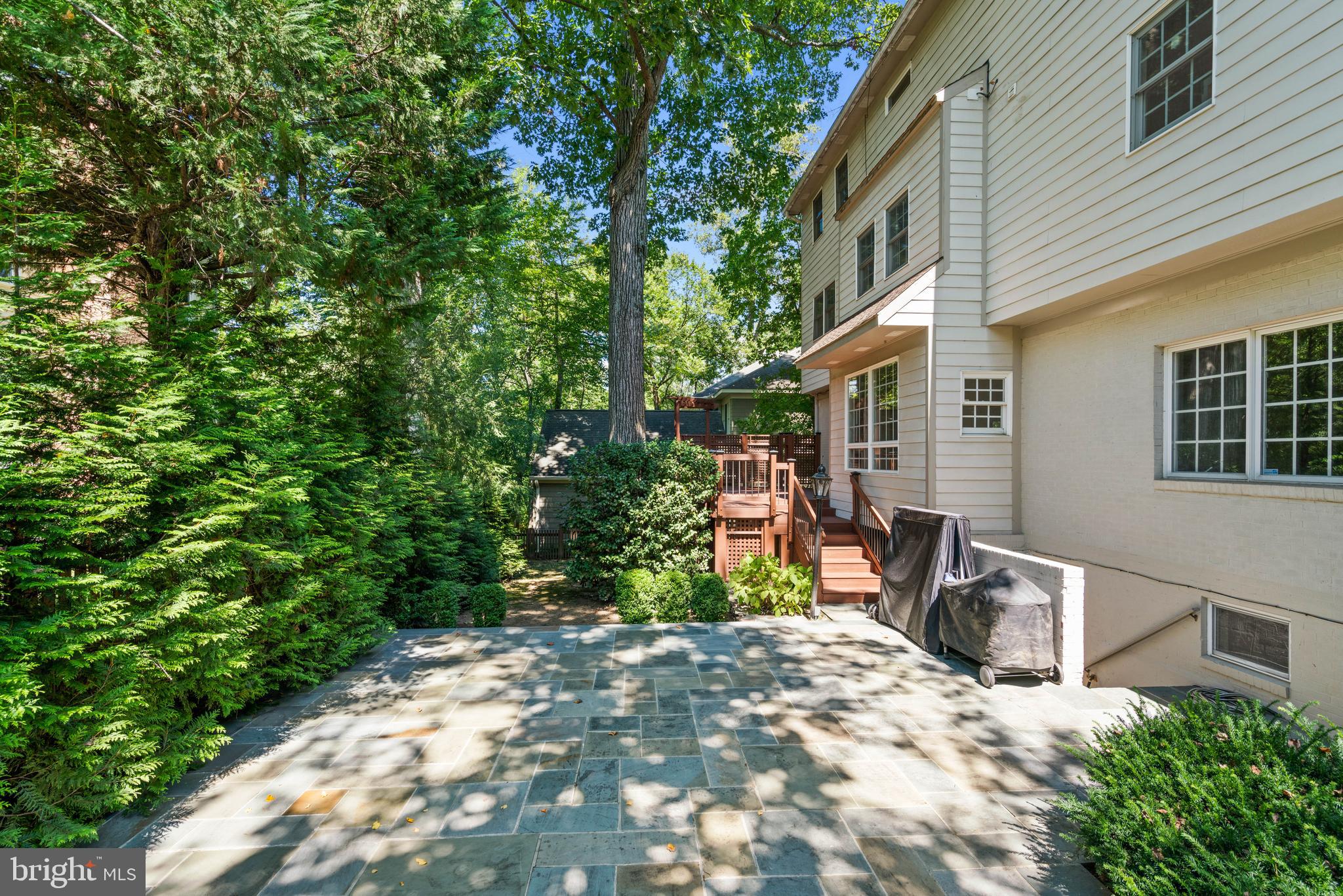 GLEN ECHO HEIGHTS - Residential