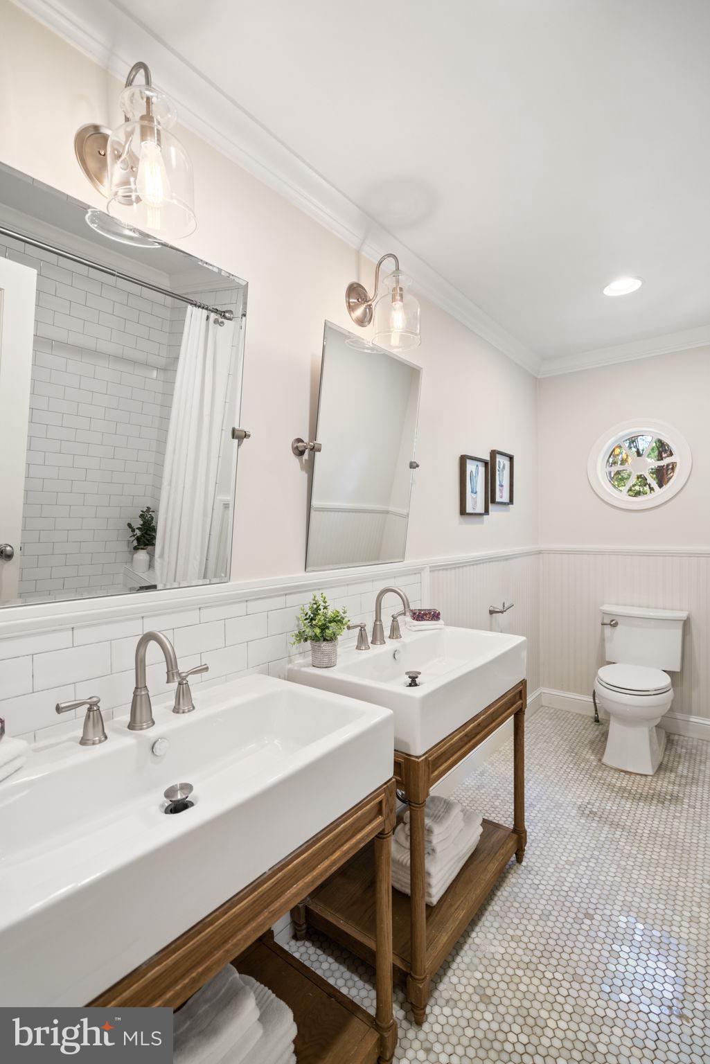 GLEN ECHO HEIGHTS - Residential