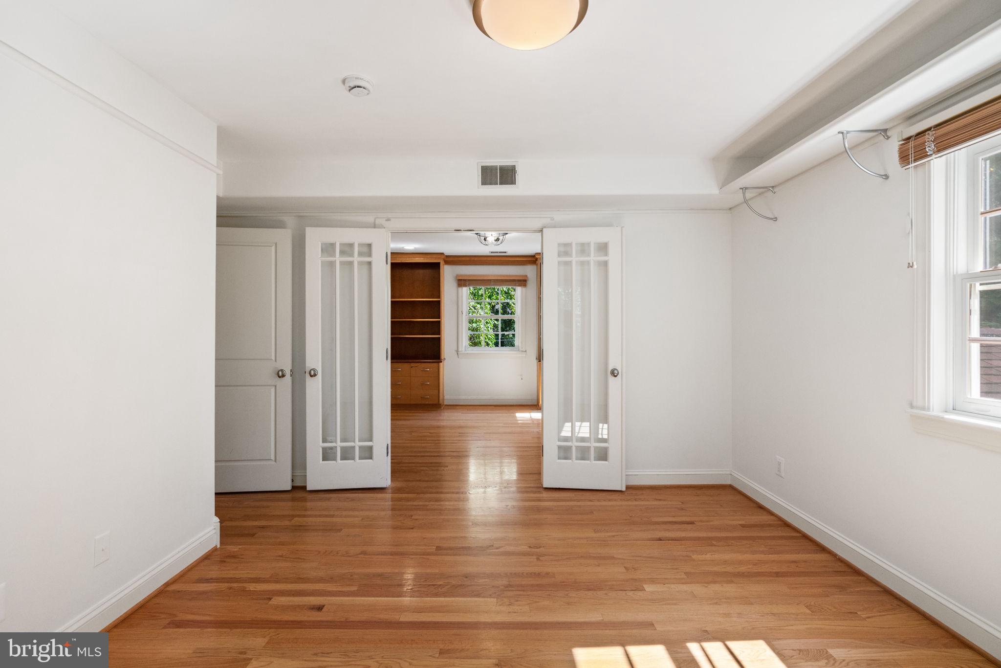 GLEN ECHO HEIGHTS - Residential