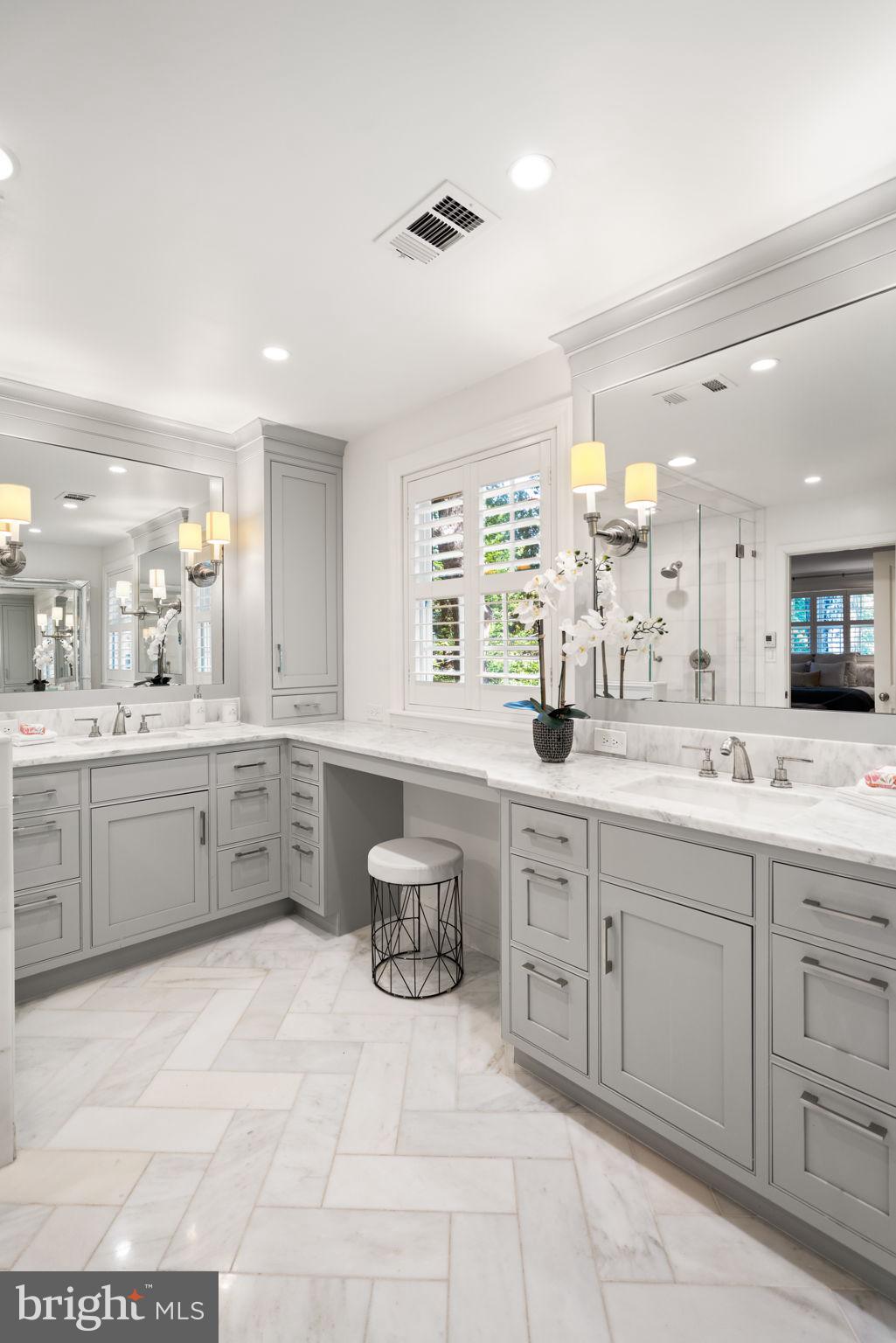 GLEN ECHO HEIGHTS - Residential