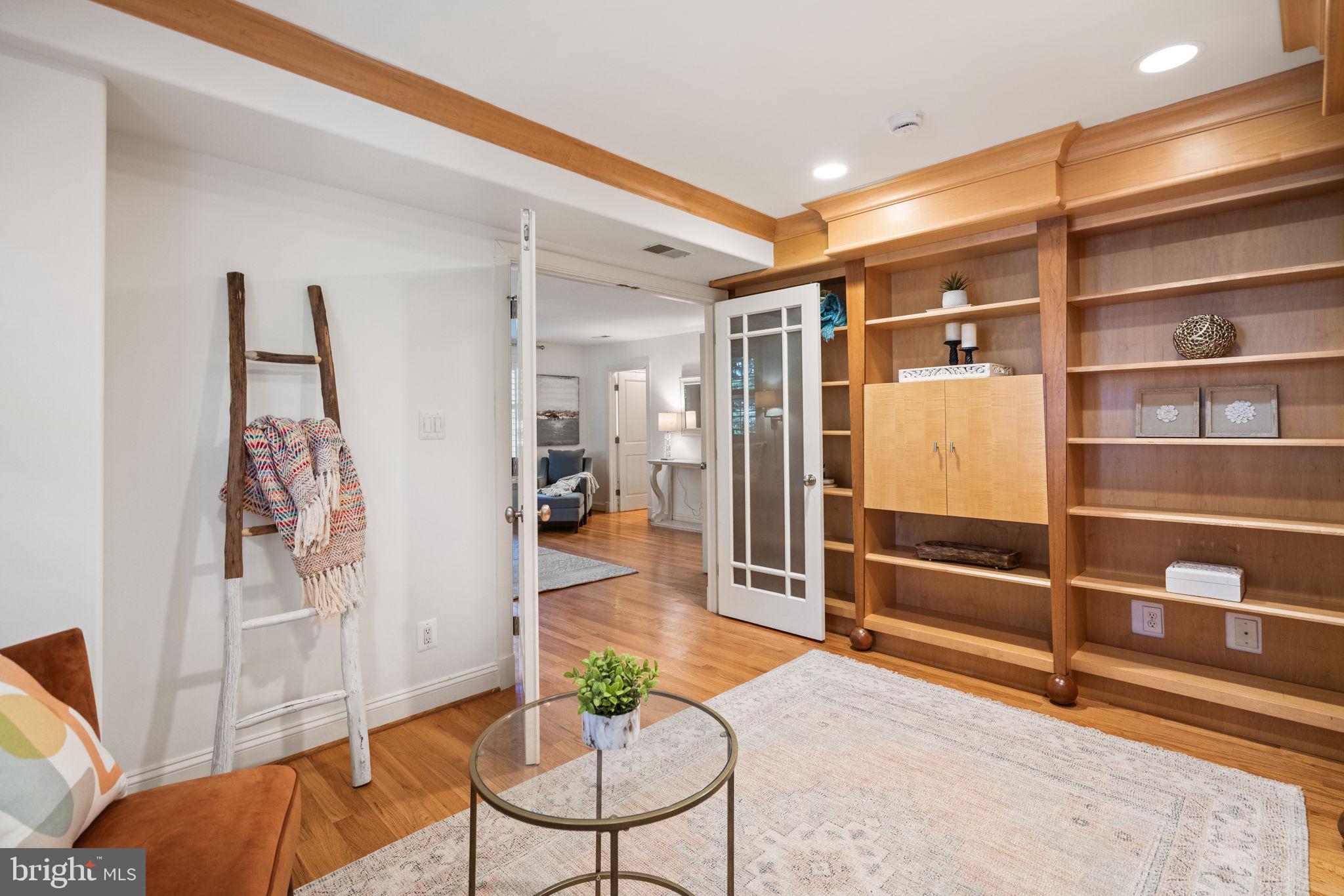 GLEN ECHO HEIGHTS - Residential