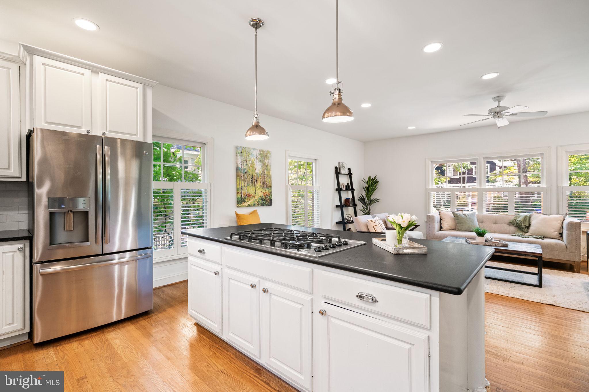 GLEN ECHO HEIGHTS - Residential