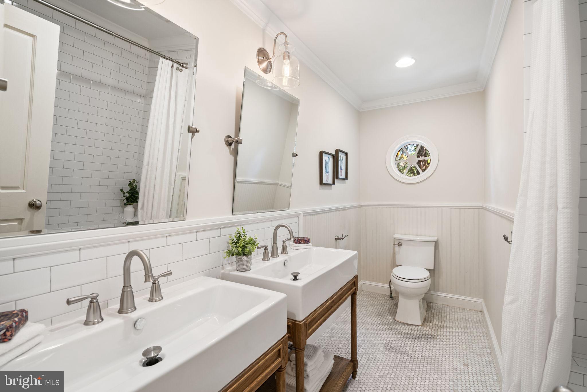 GLEN ECHO HEIGHTS - Residential