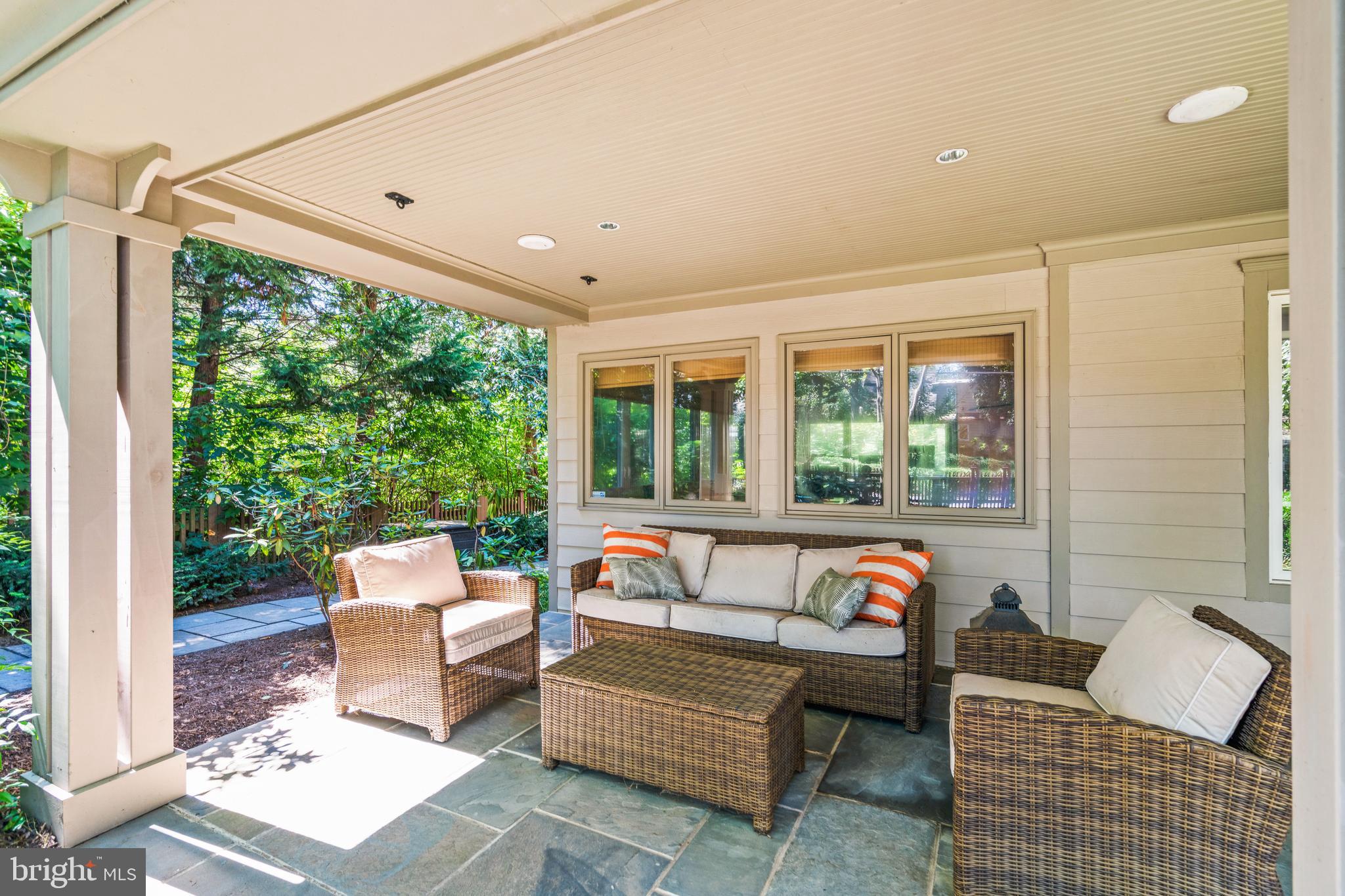 GLEN ECHO HEIGHTS - Residential