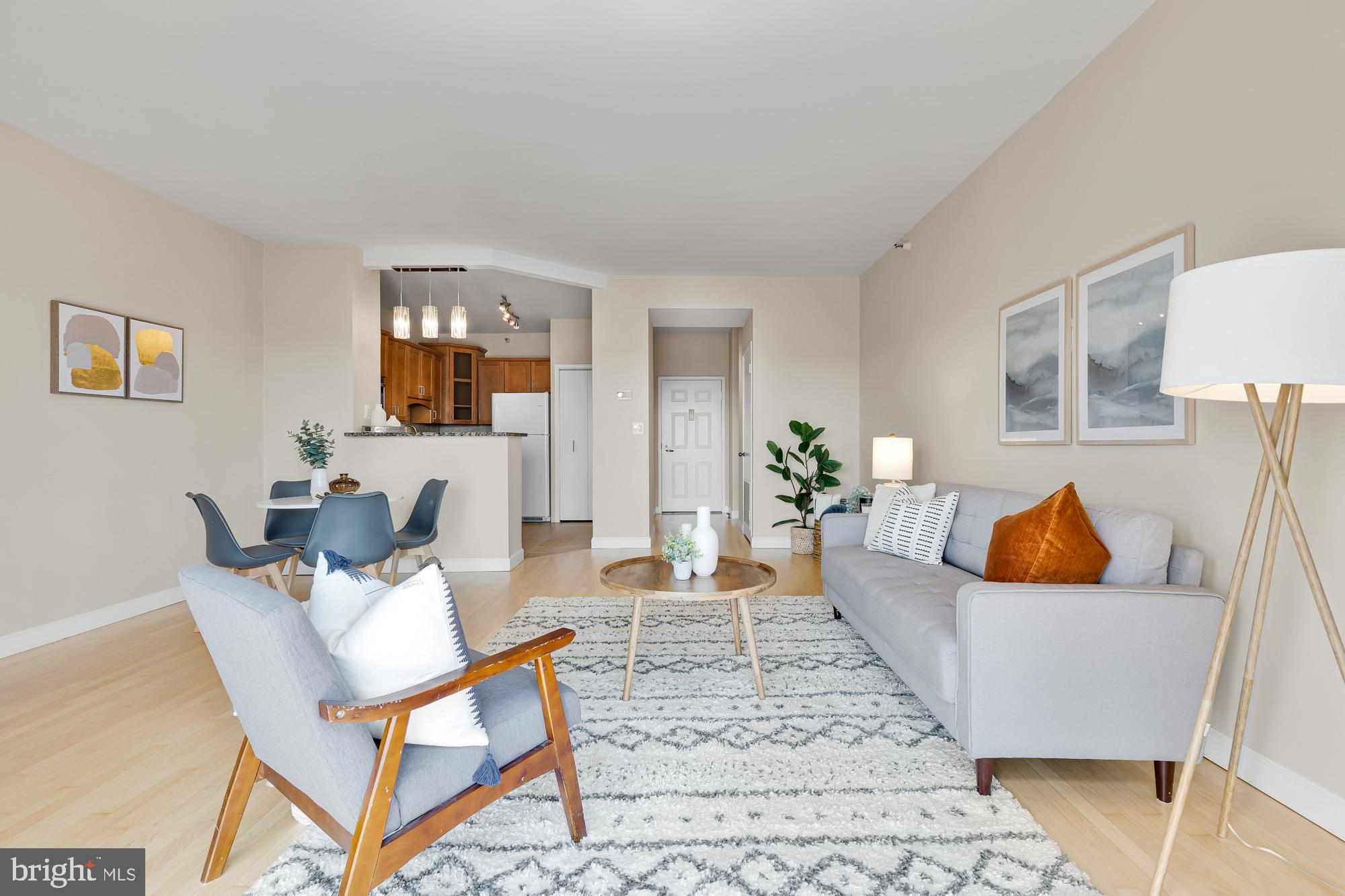 ROSSLYN - Residential