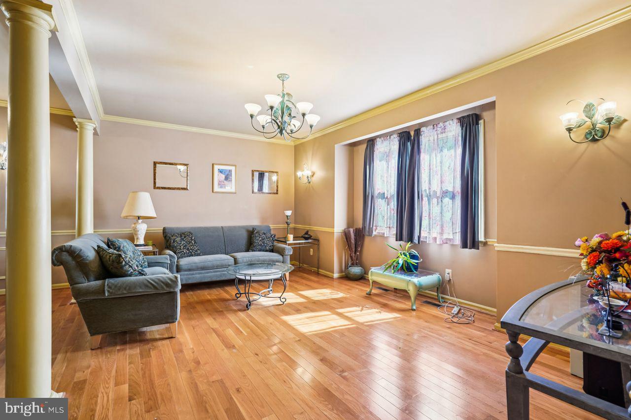 TAKOMA PARK - Residential