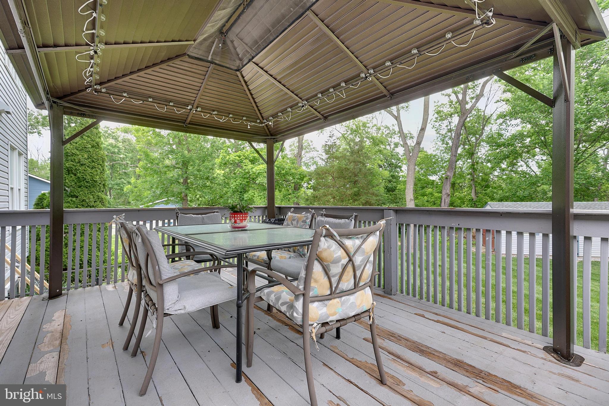 LAKE MEADE - Residential