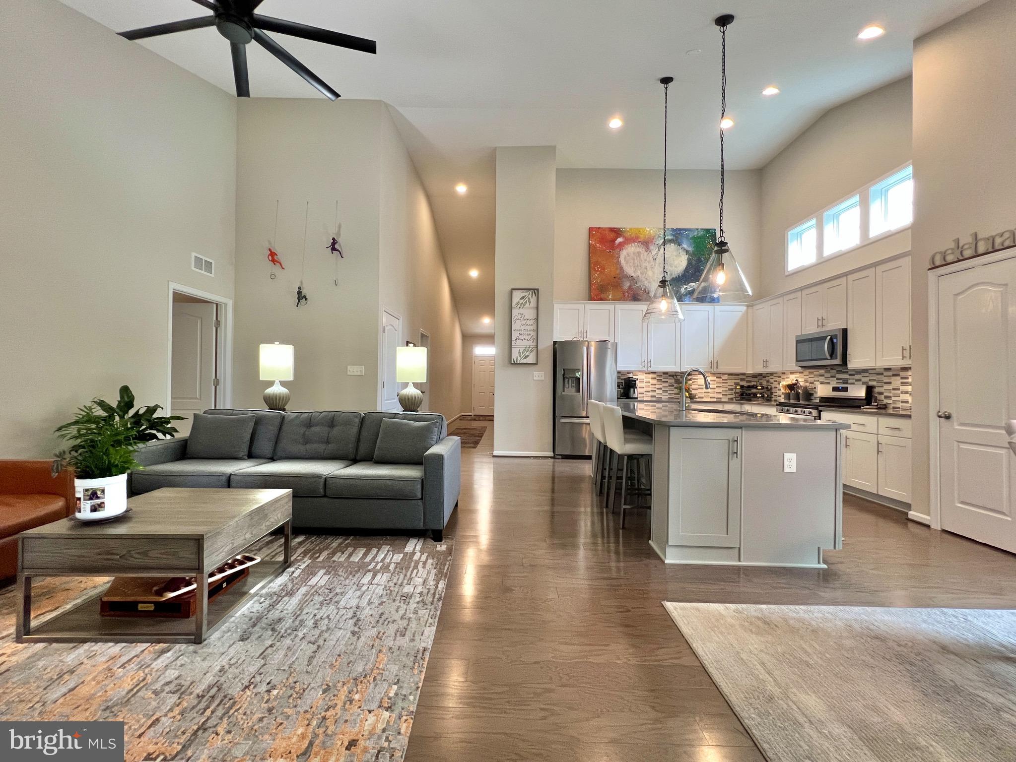 MARTINSBURG STATION - Residential