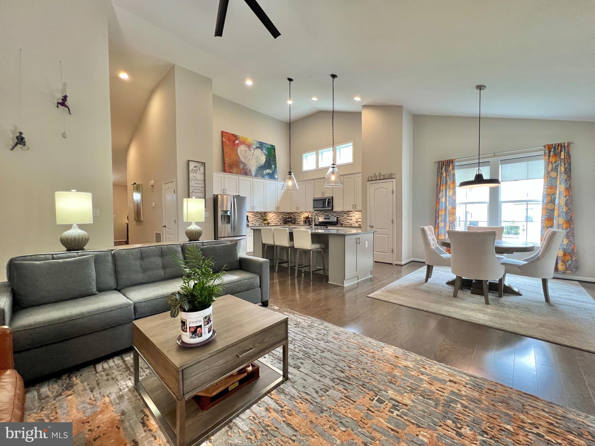 MARTINSBURG STATION - Residential