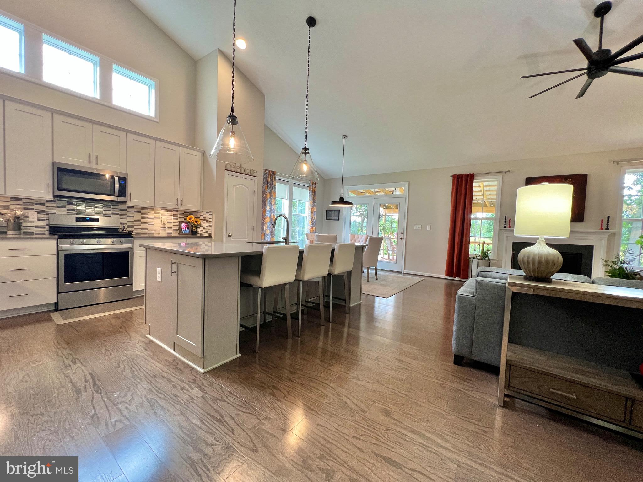 MARTINSBURG STATION - Residential