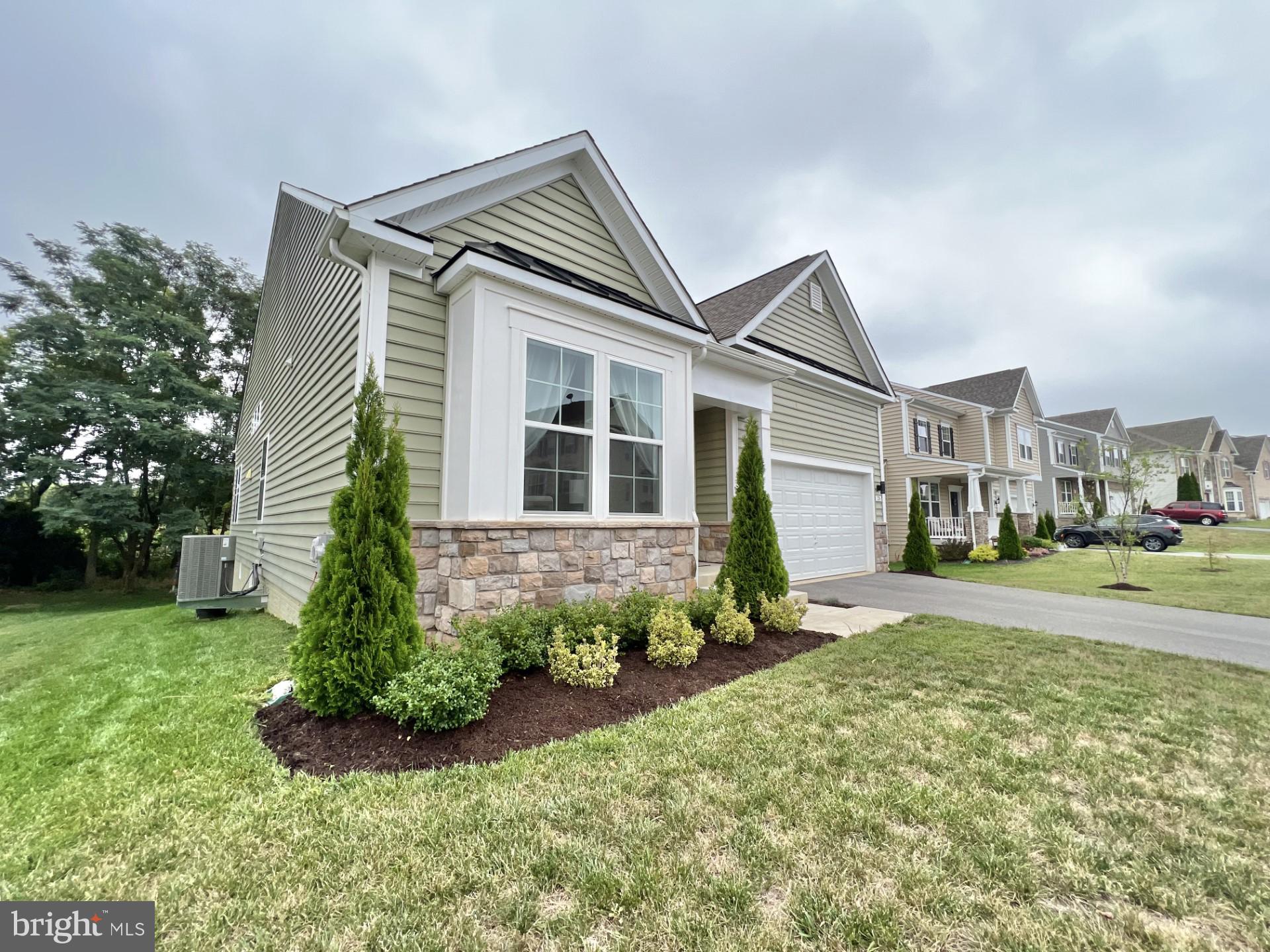 MARTINSBURG STATION - Residential