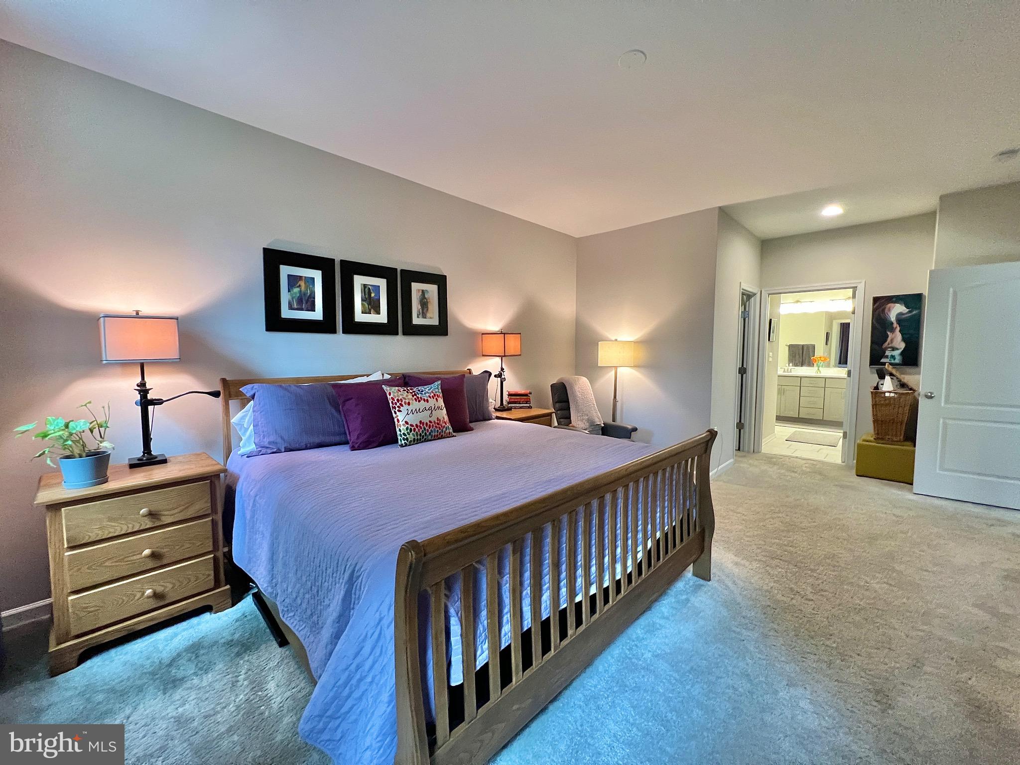 MARTINSBURG STATION - Residential