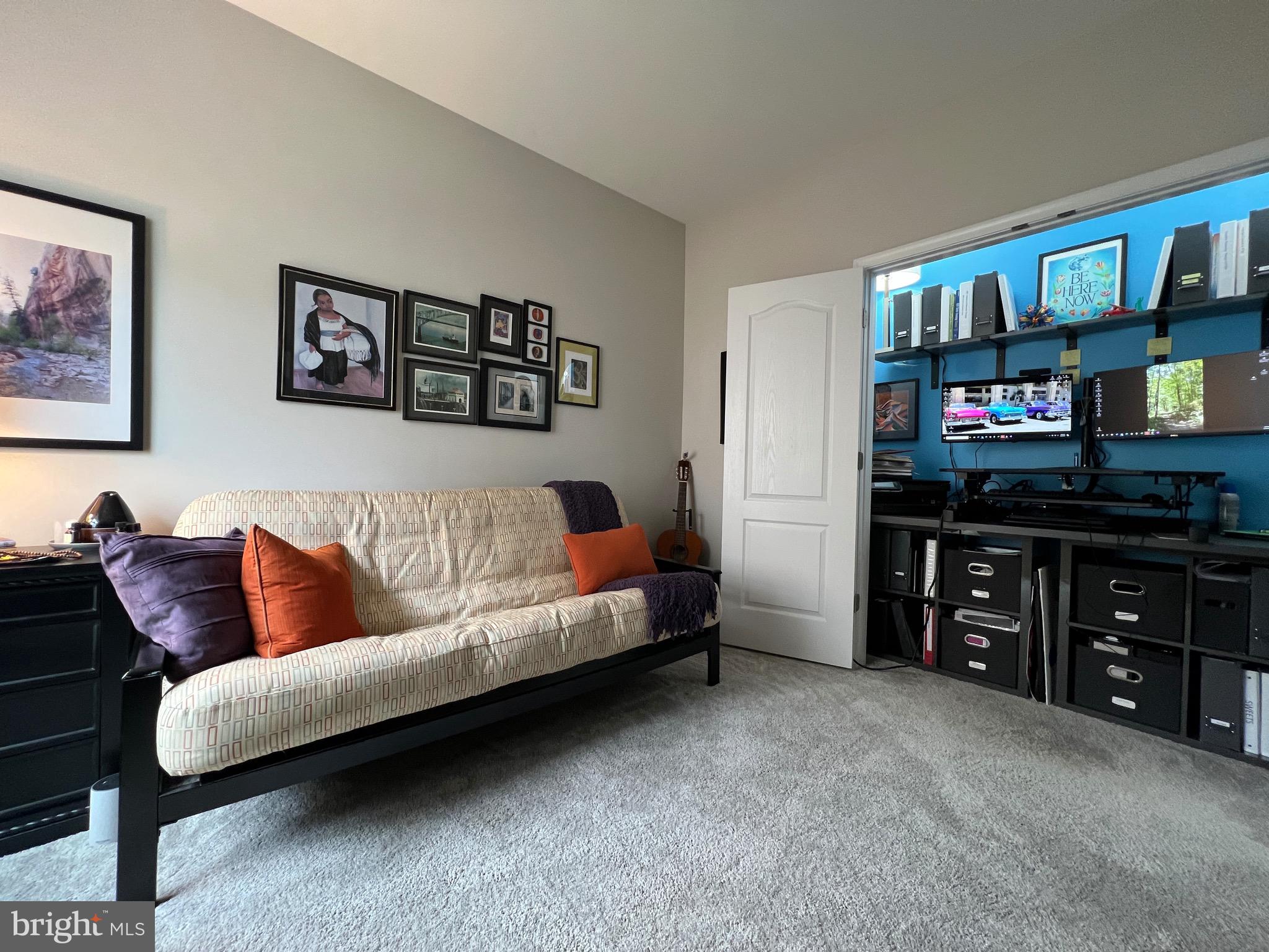 MARTINSBURG STATION - Residential