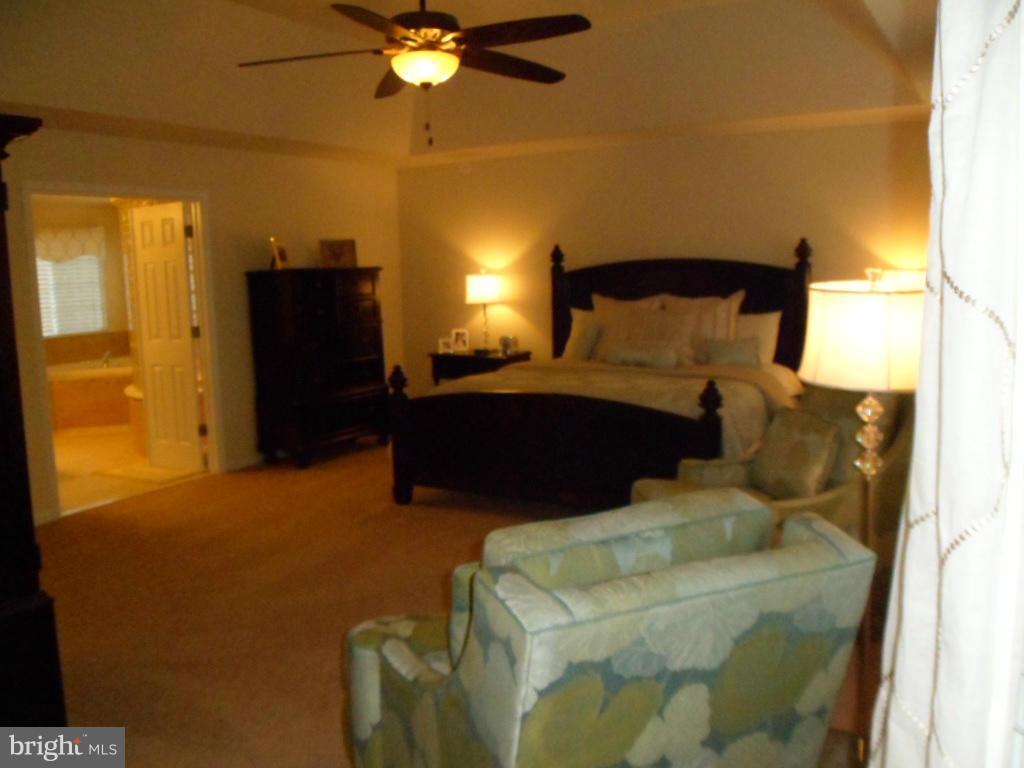 BEN OAKS - Residential Lease