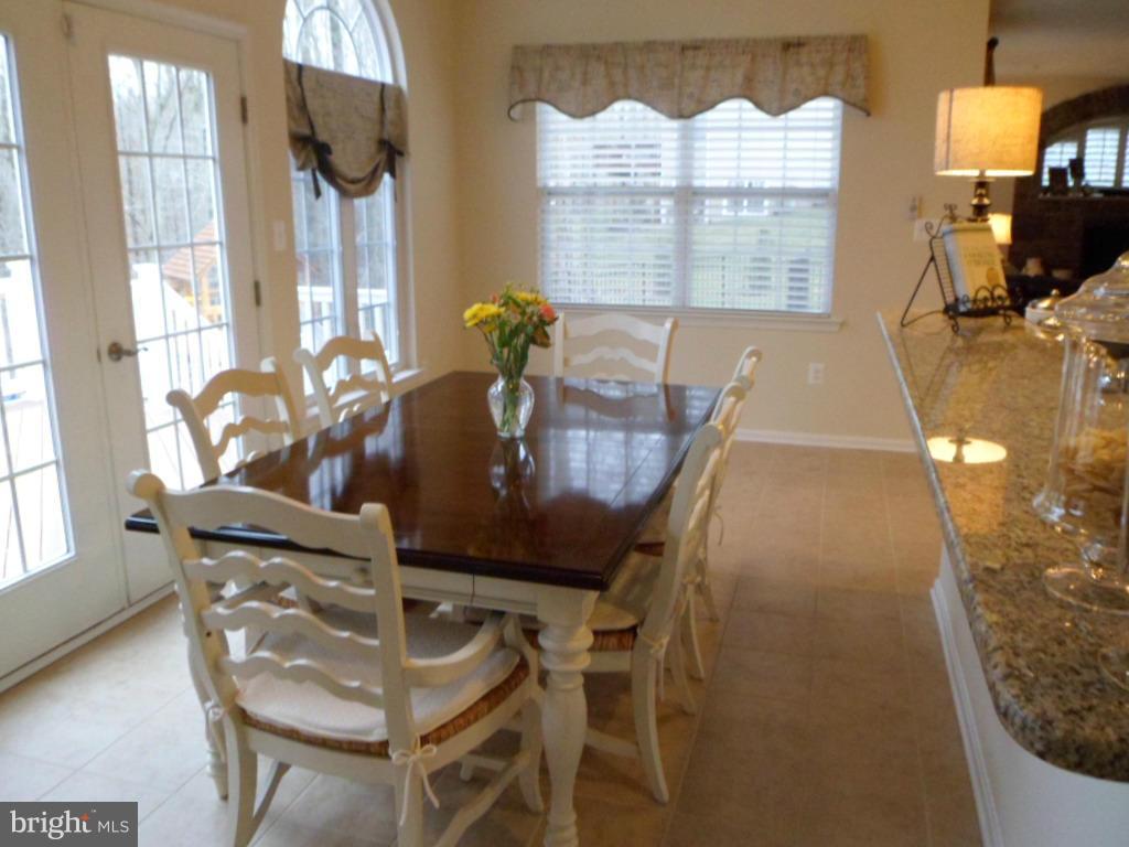 BEN OAKS - Residential Lease