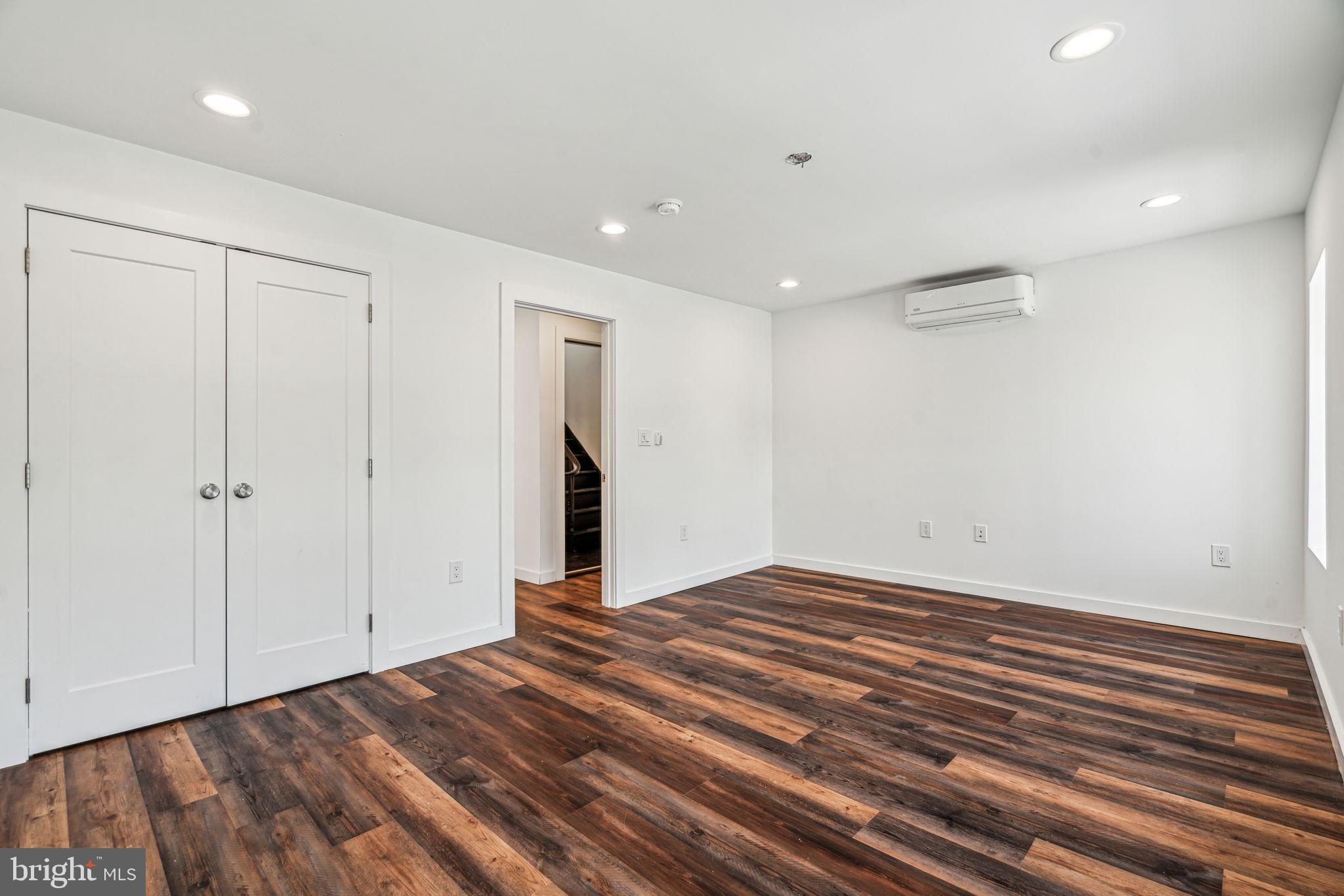 ROXBOROUGH - Residential Income