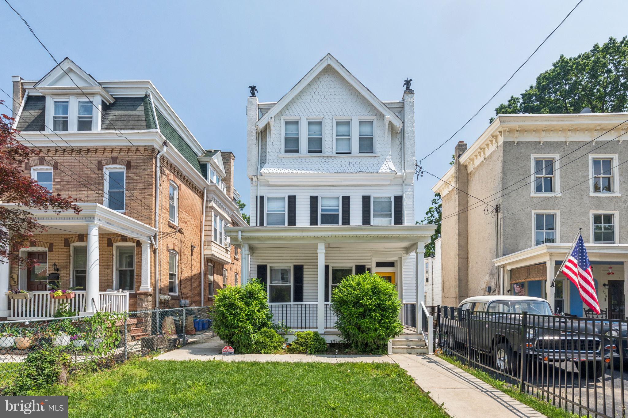 ROXBOROUGH - Residential Income