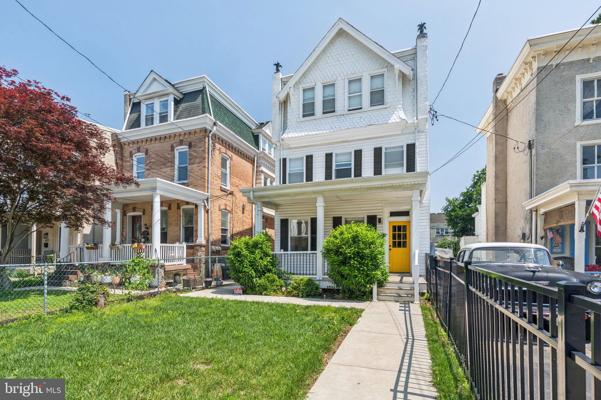 ROXBOROUGH - Residential Income