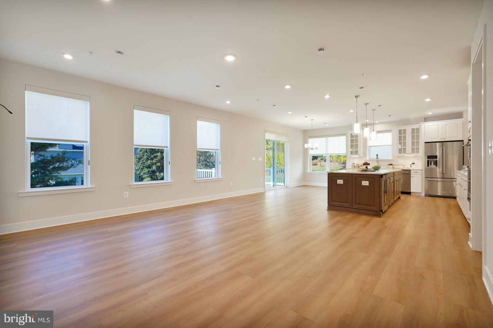 WORTHINGTON - Residential