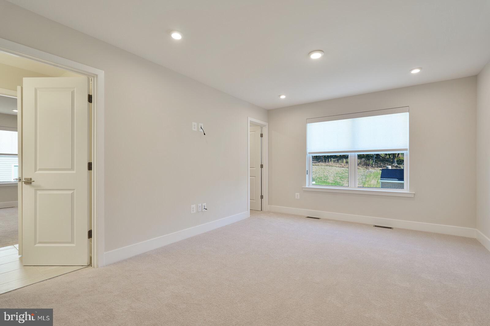 WORTHINGTON - Residential