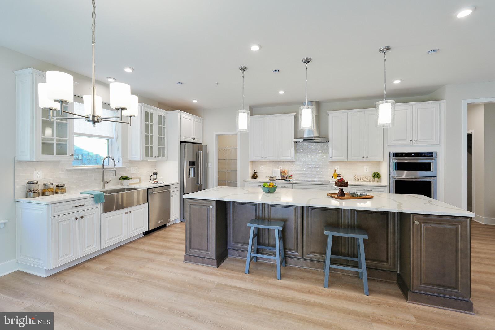 WORTHINGTON - Residential