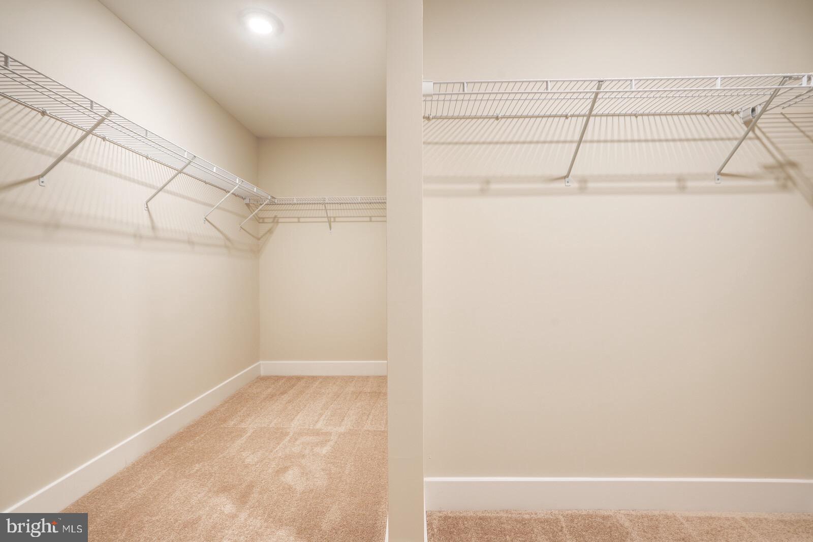 WORTHINGTON - Residential