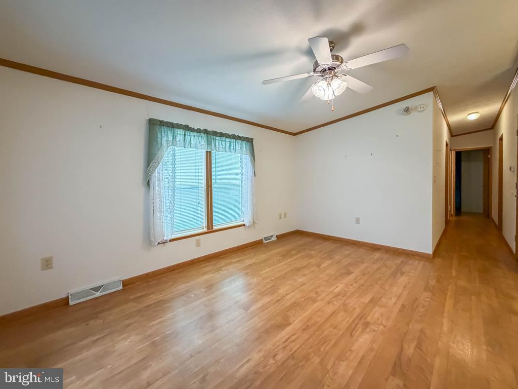 EASTERN DAWN MHP - Residential
