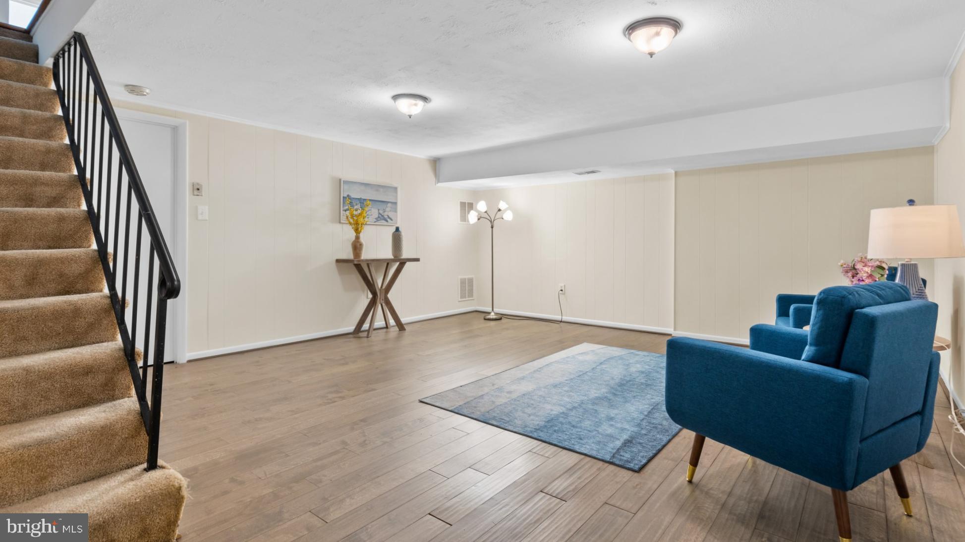 ADMIRAL HEIGHTS - Residential