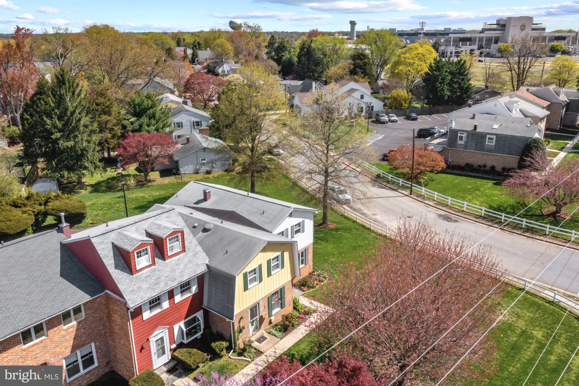 ADMIRAL HEIGHTS - Residential