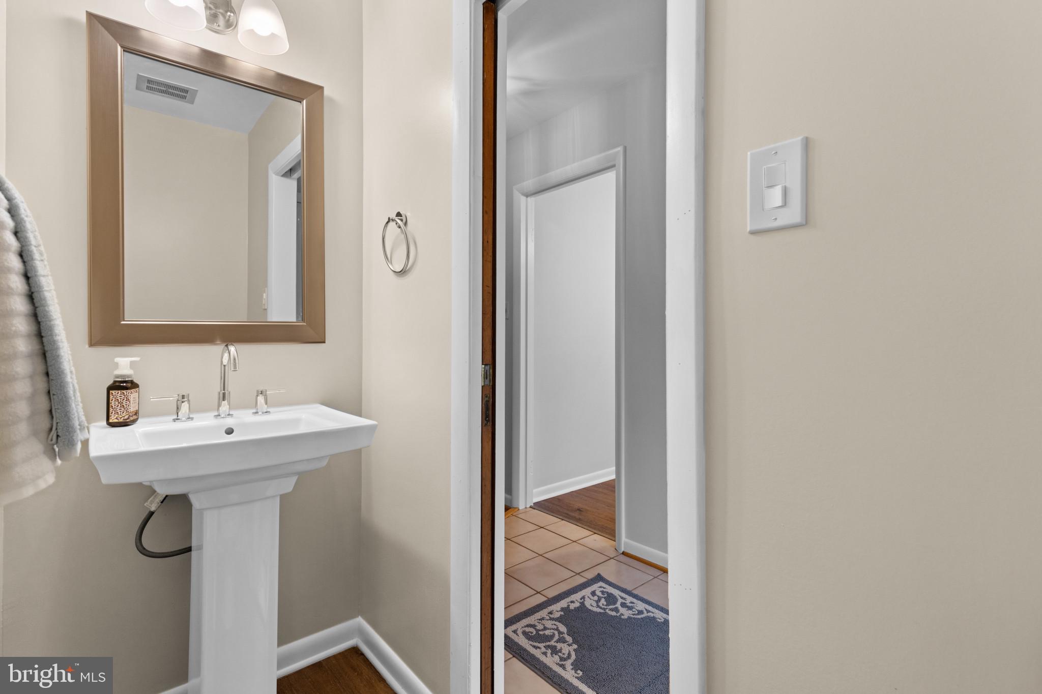 ADMIRAL HEIGHTS - Residential