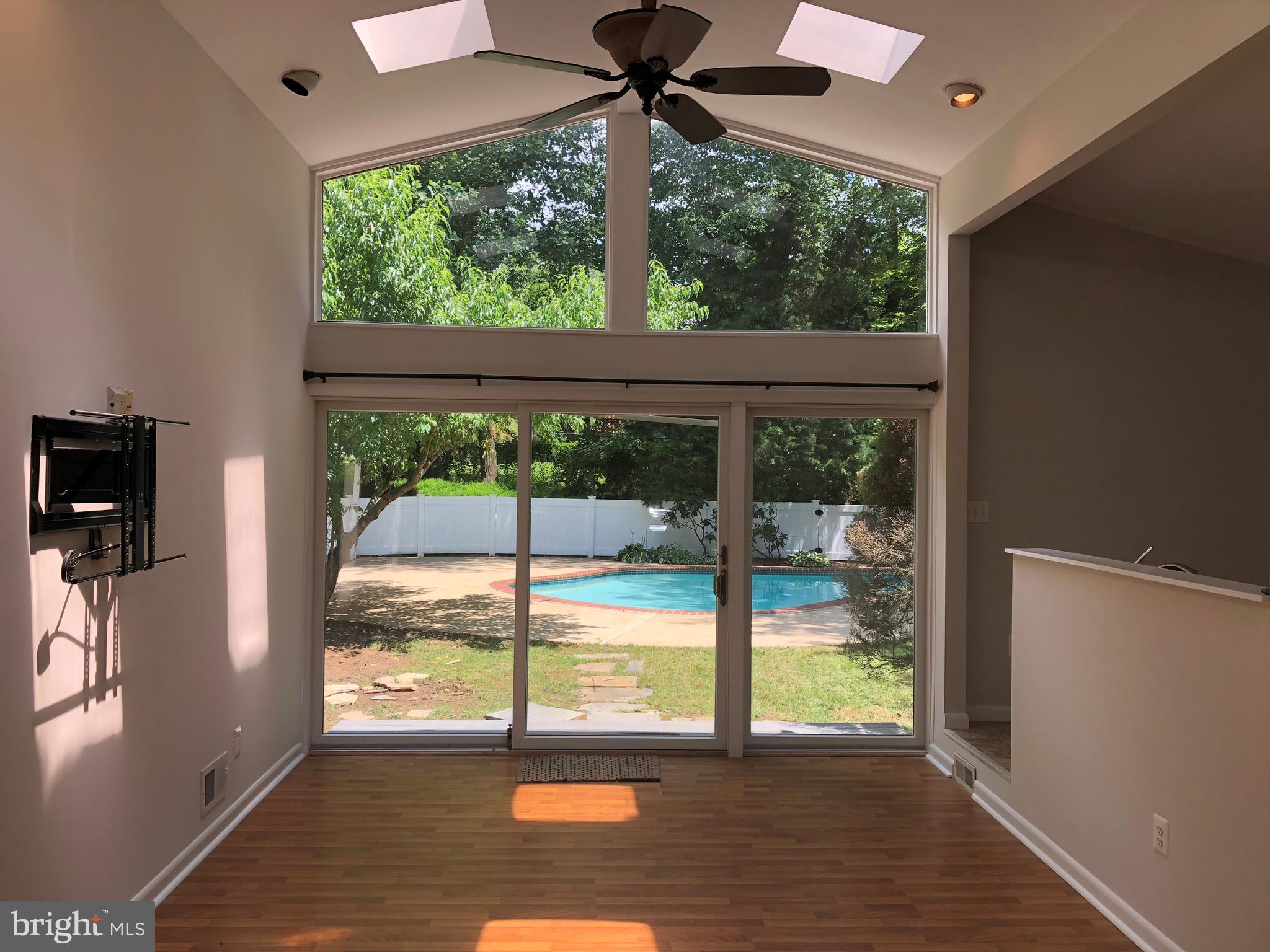 SAIGON - Residential Lease