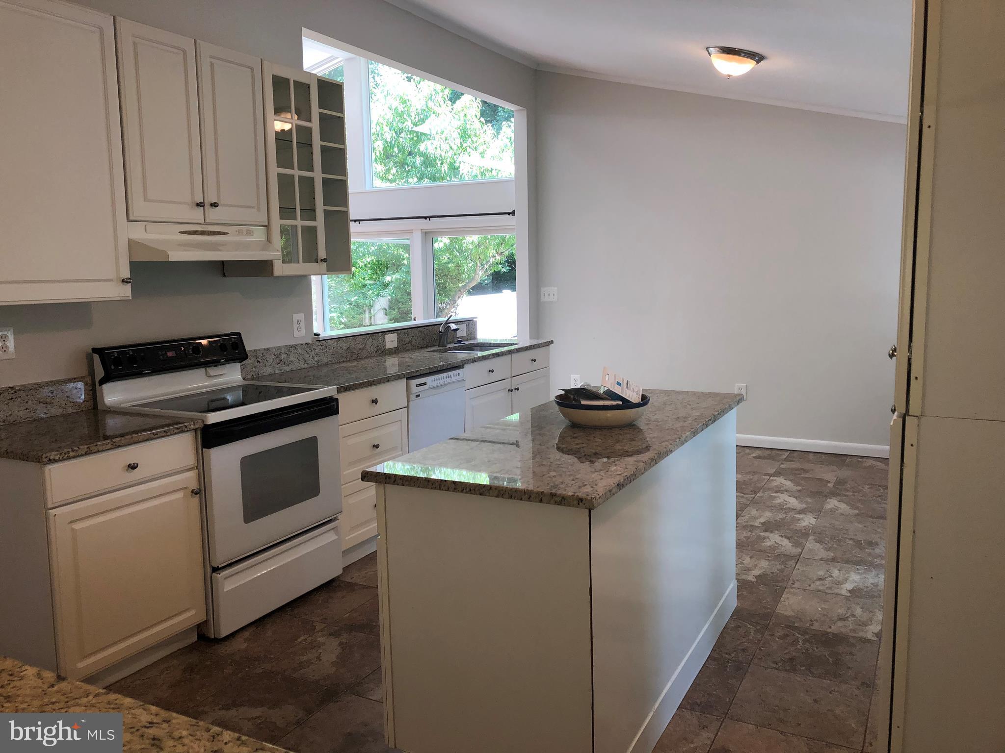 SAIGON - Residential Lease