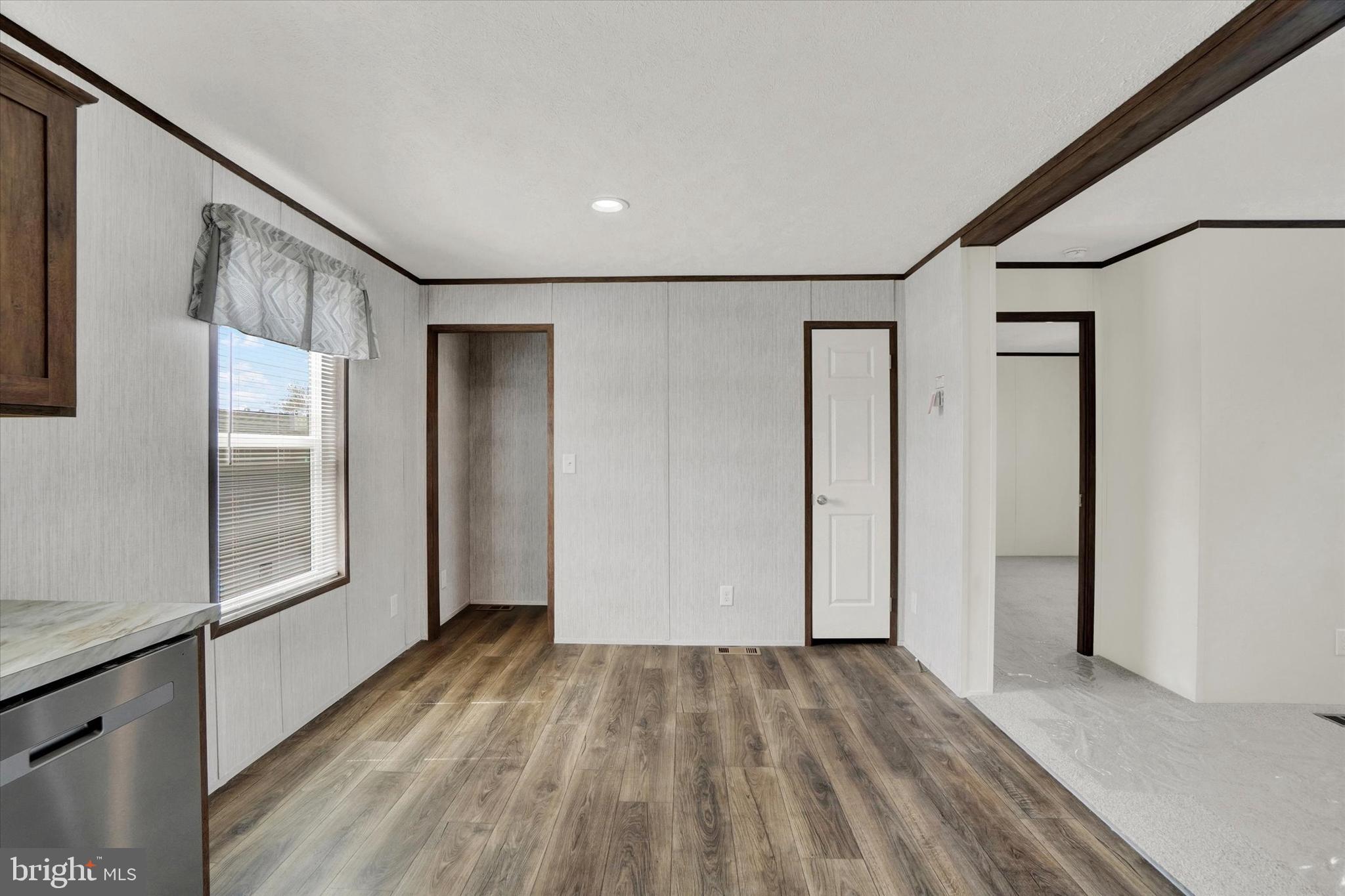 ALBRIGHT PARK - Residential