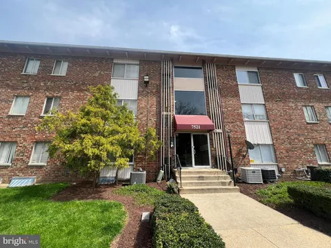 7521 Riverdale Road Unit 1979, New Carrollton, MD MLS: MDPG2151042