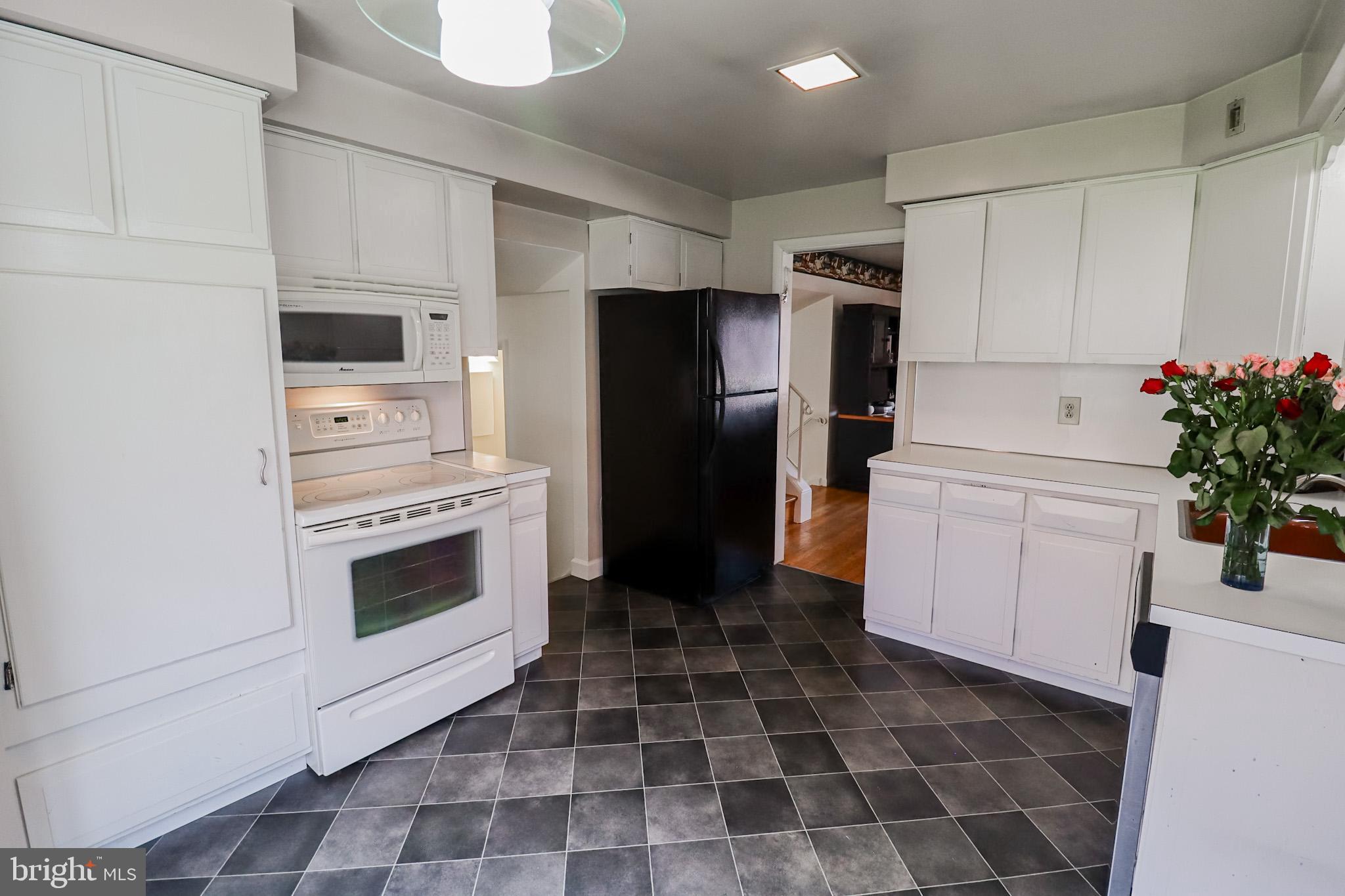 HAINES ACRES - Residential