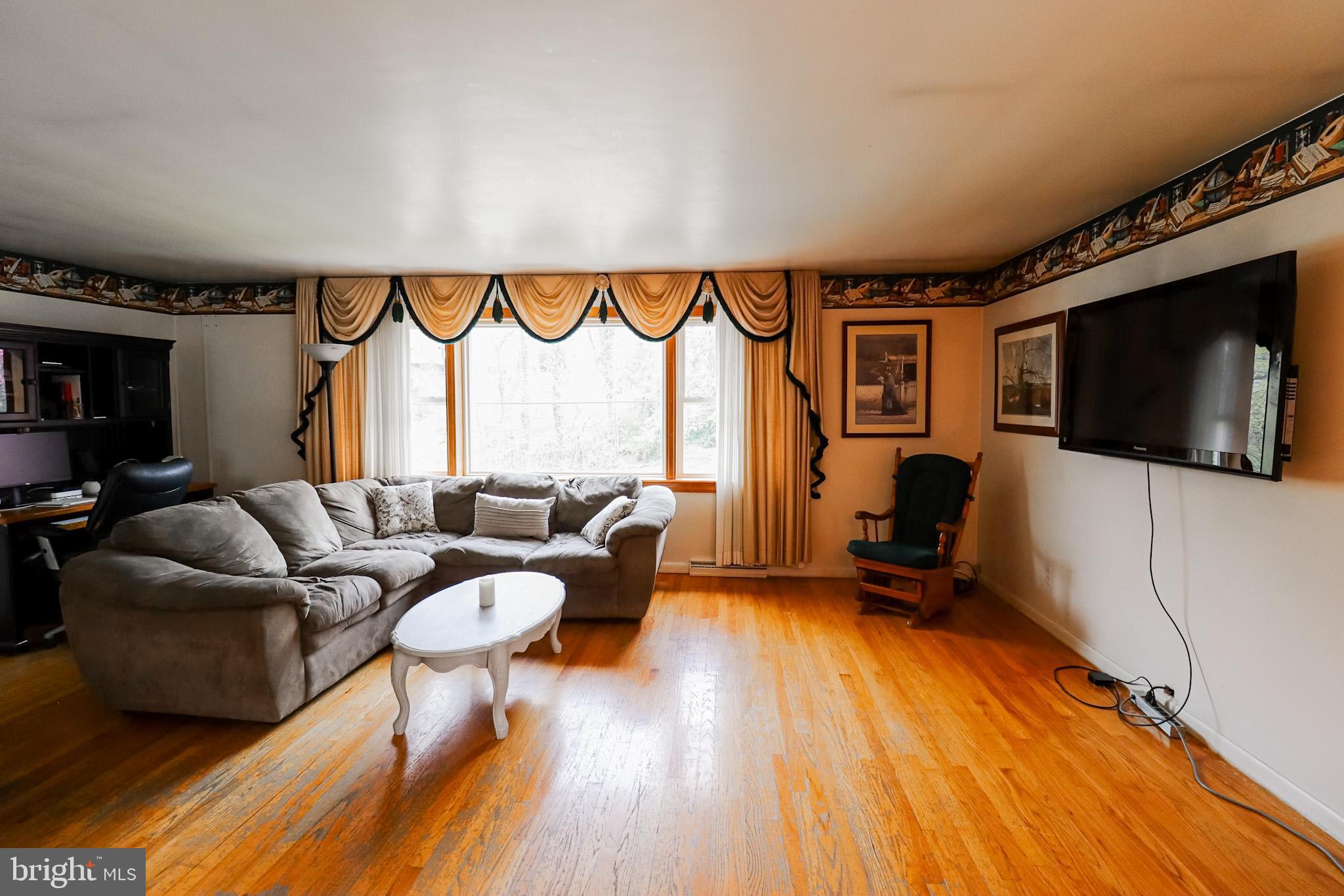 HAINES ACRES - Residential