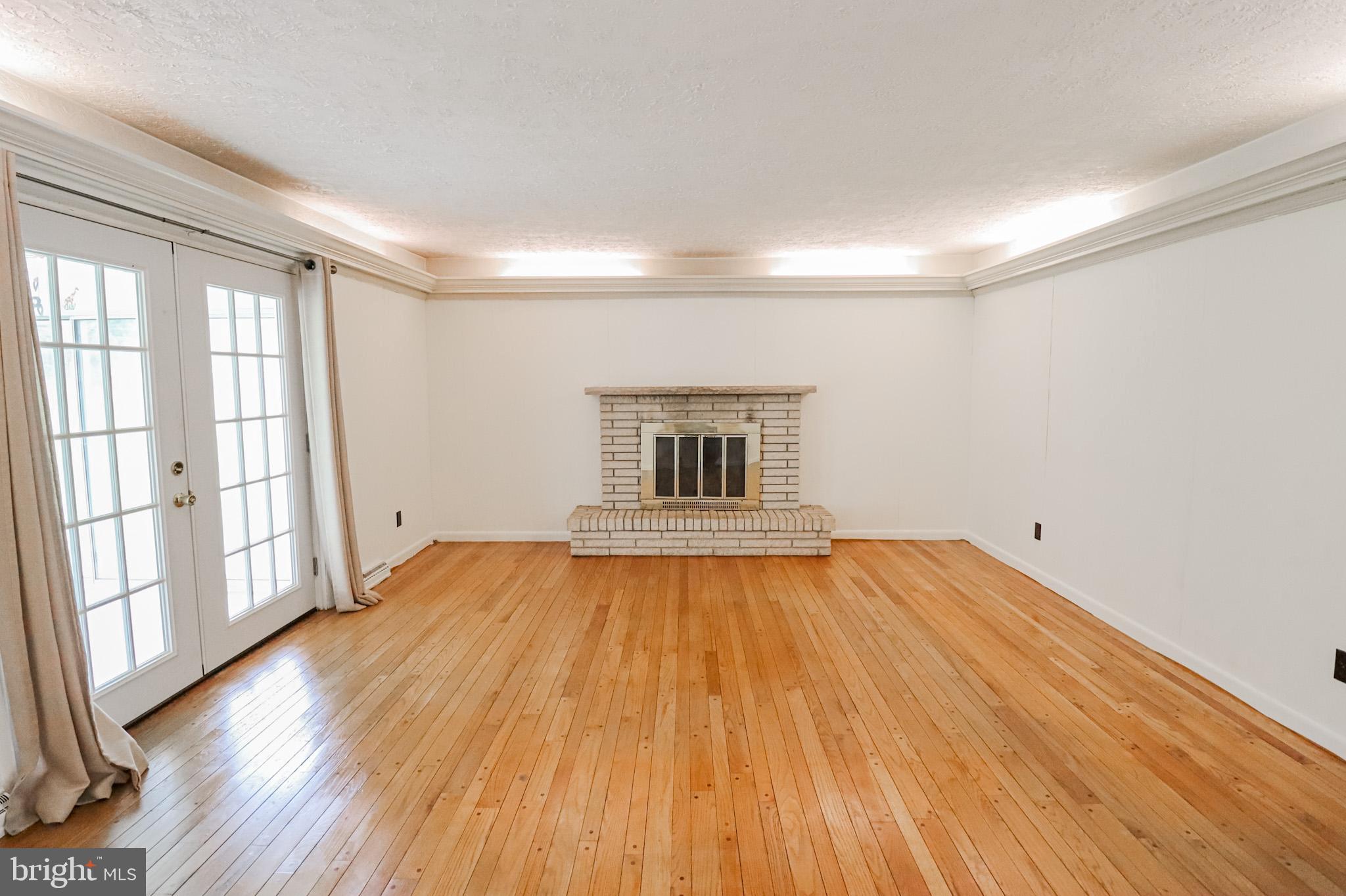 HAINES ACRES - Residential