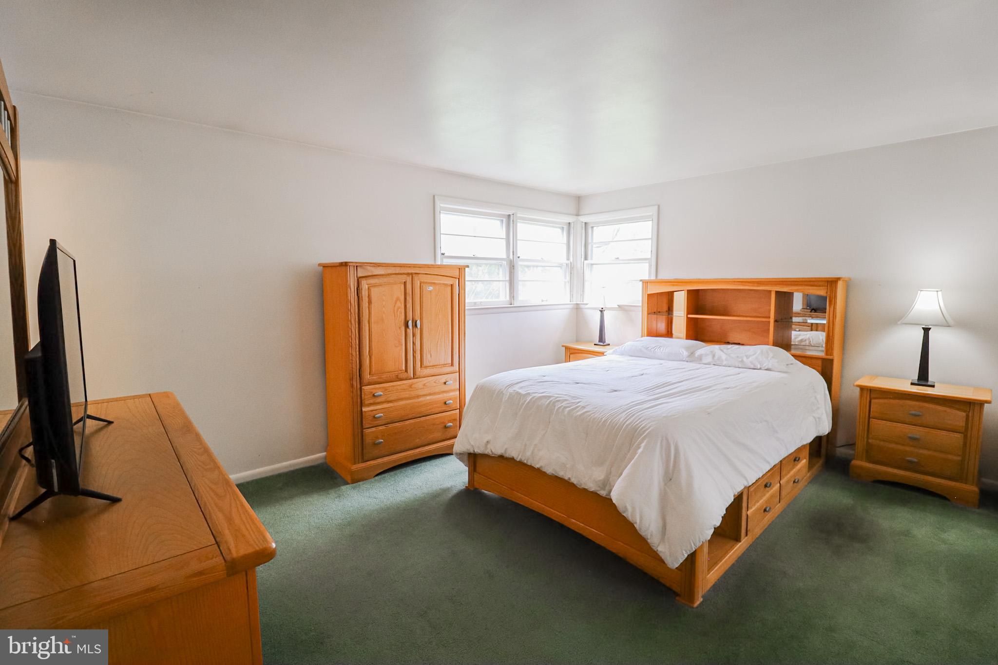 HAINES ACRES - Residential