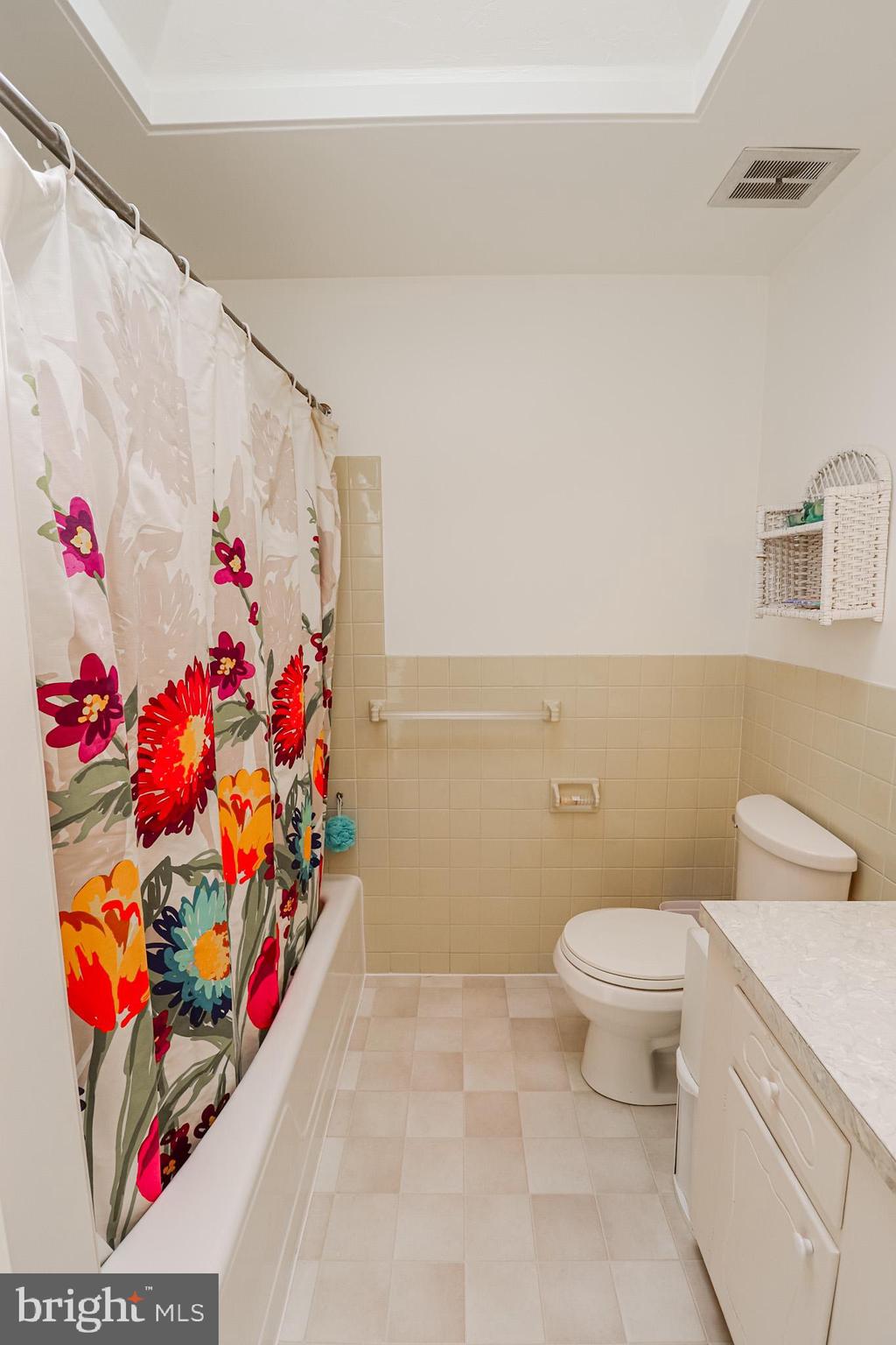 HAINES ACRES - Residential