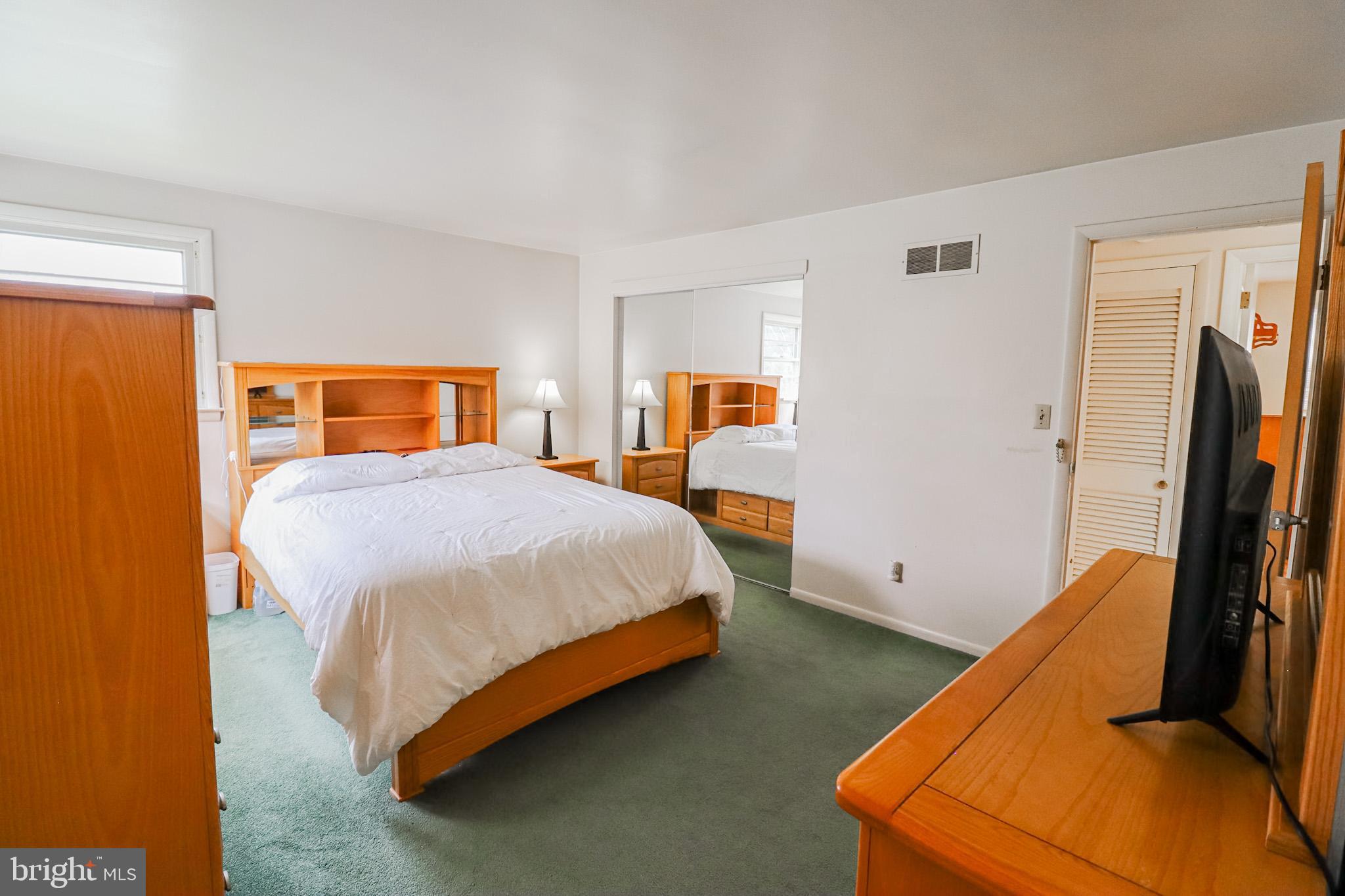 HAINES ACRES - Residential