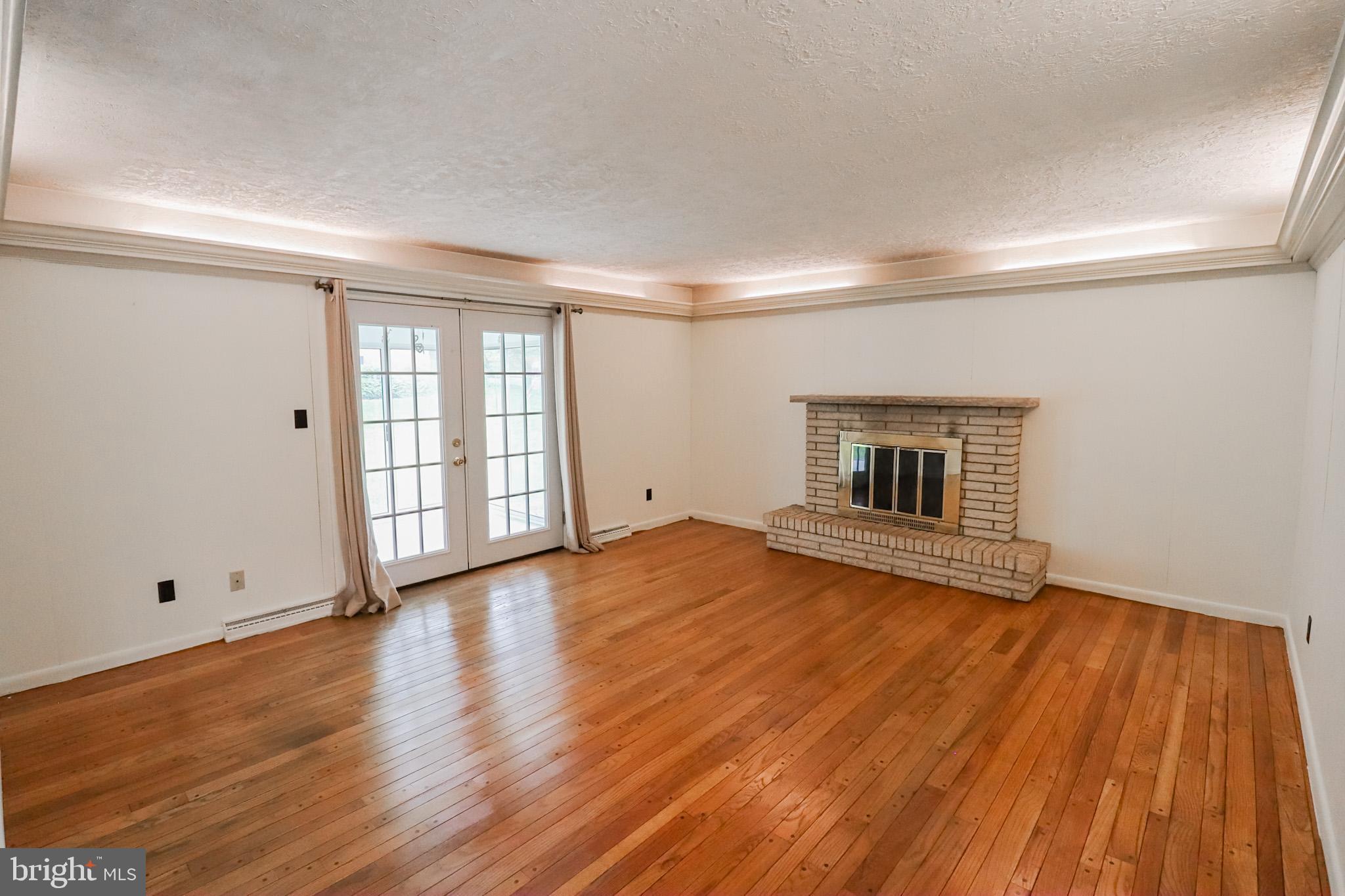 HAINES ACRES - Residential