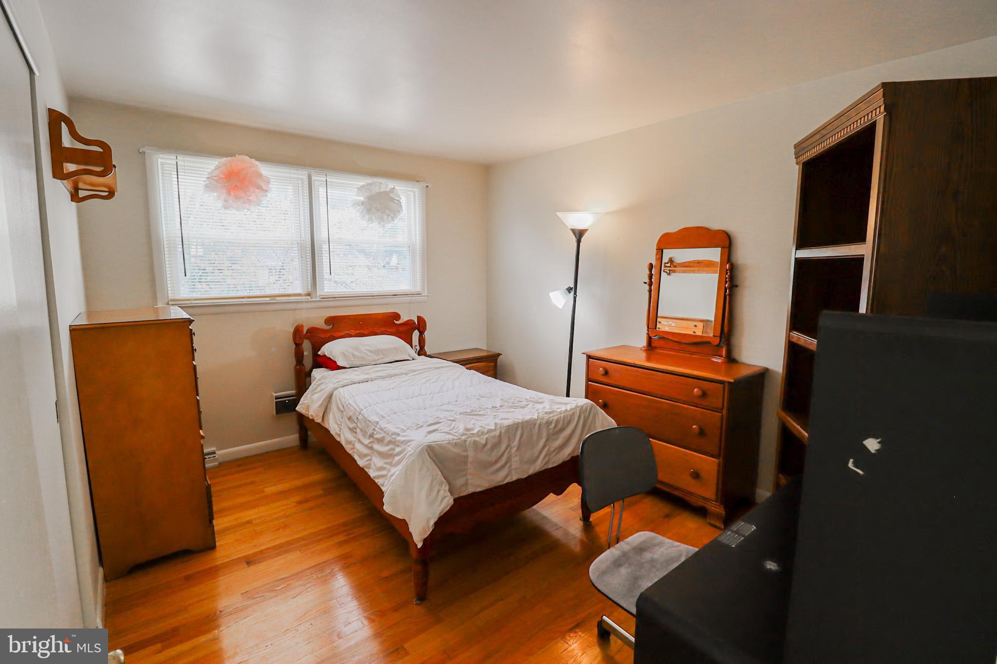 HAINES ACRES - Residential