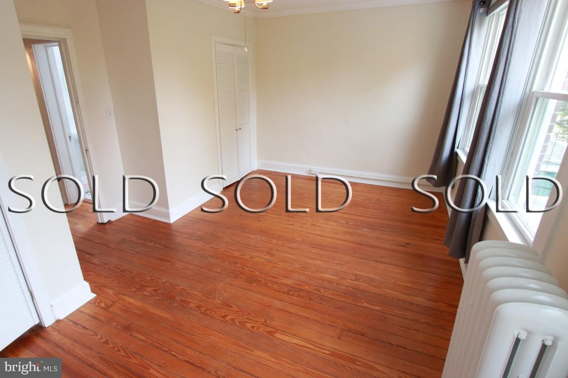 CHARLES VILLAGE - Residential