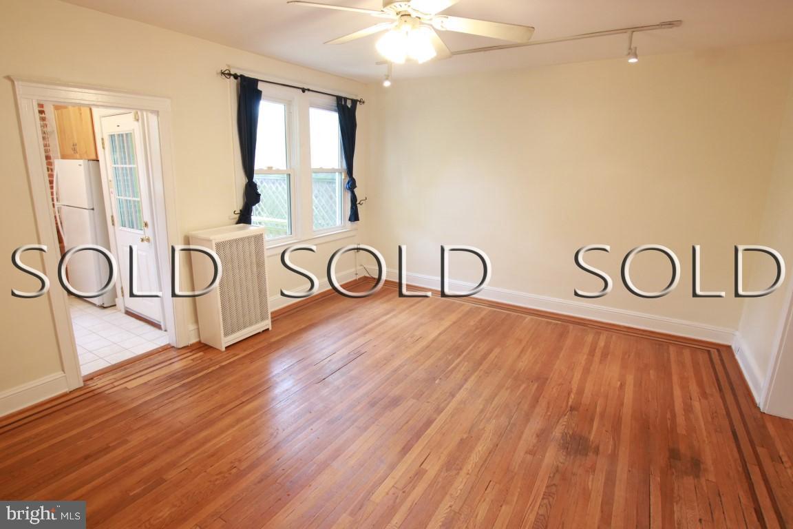 CHARLES VILLAGE - Residential