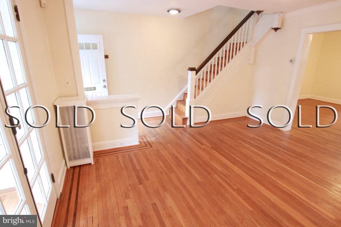 CHARLES VILLAGE - Residential