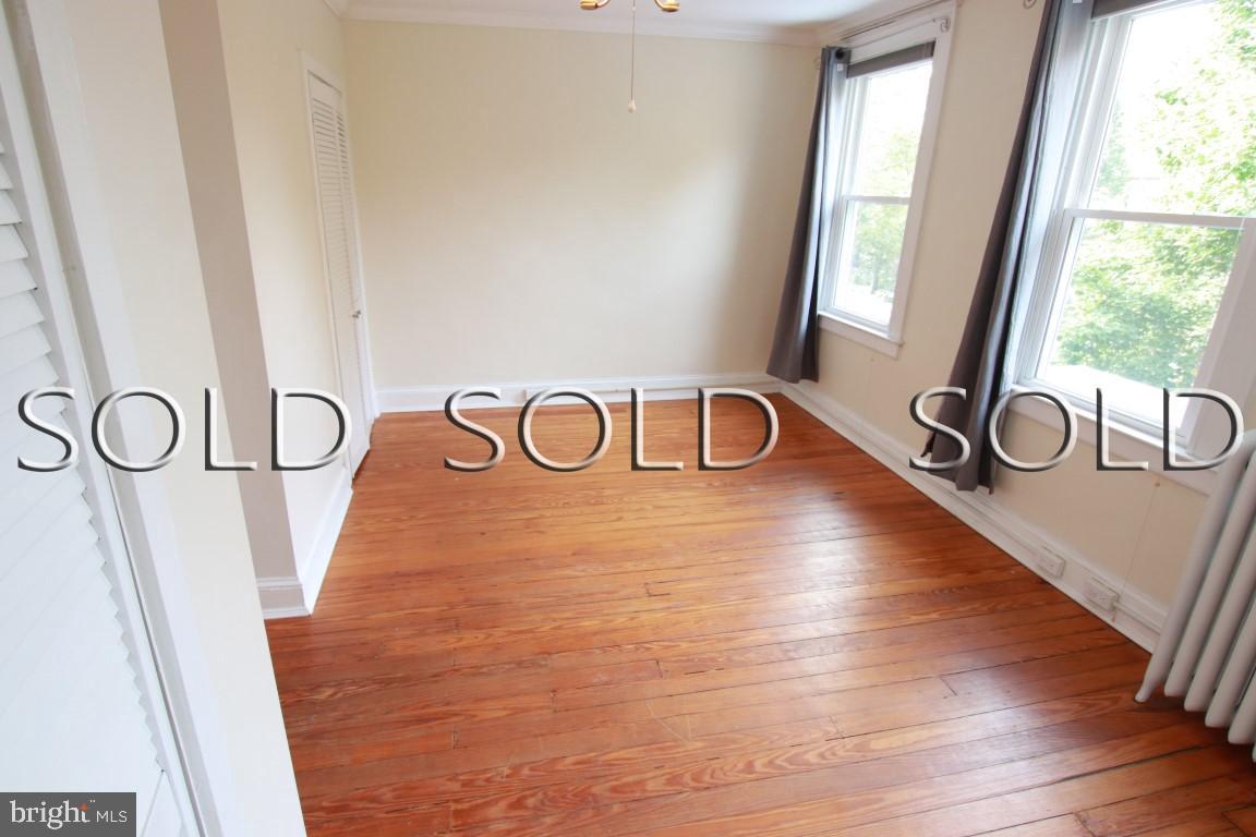 CHARLES VILLAGE - Residential