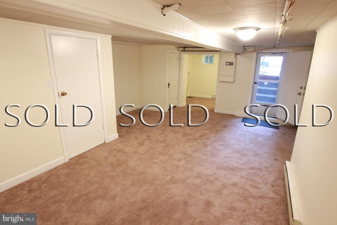 CHARLES VILLAGE - Residential