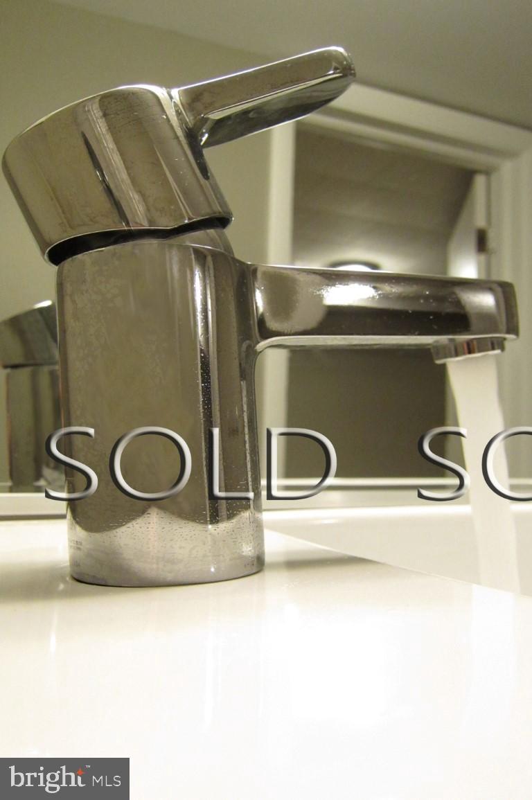 CHARLES VILLAGE - Residential